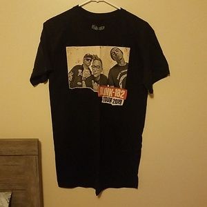 Blink 182 2019 tour T-shirt